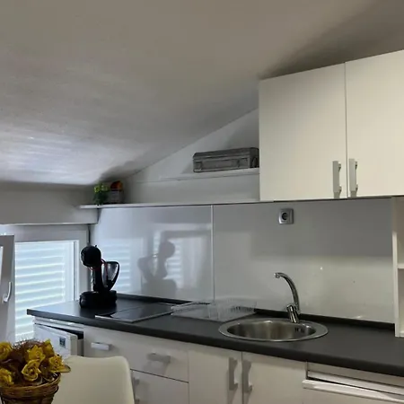 Violet Apartment Trogir