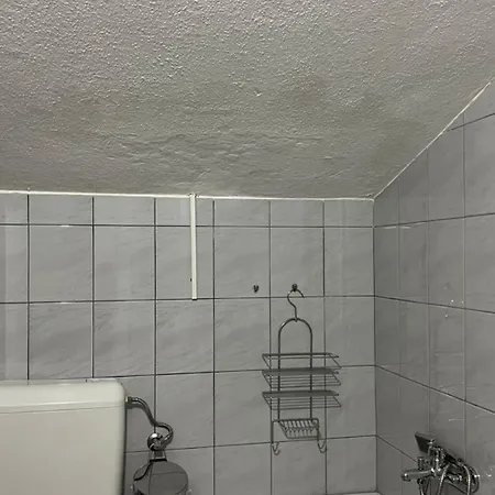 Violet Apartment *